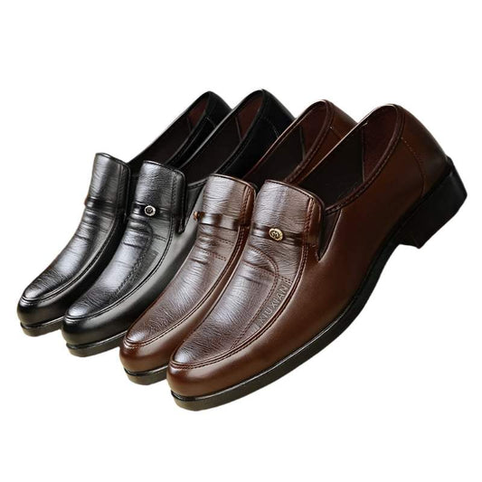 Casual business men’s dress shoes in black and brown with sleek PU upper and leather sole