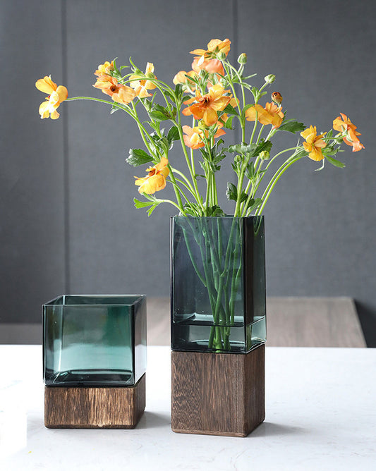 Modern Transparent Glass Vase – Flower Arrangement
