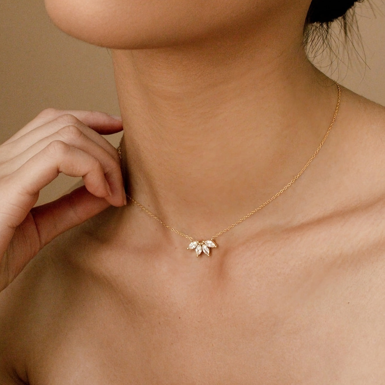 Personality Fashion Minority Design Necklace Clavicle Chain