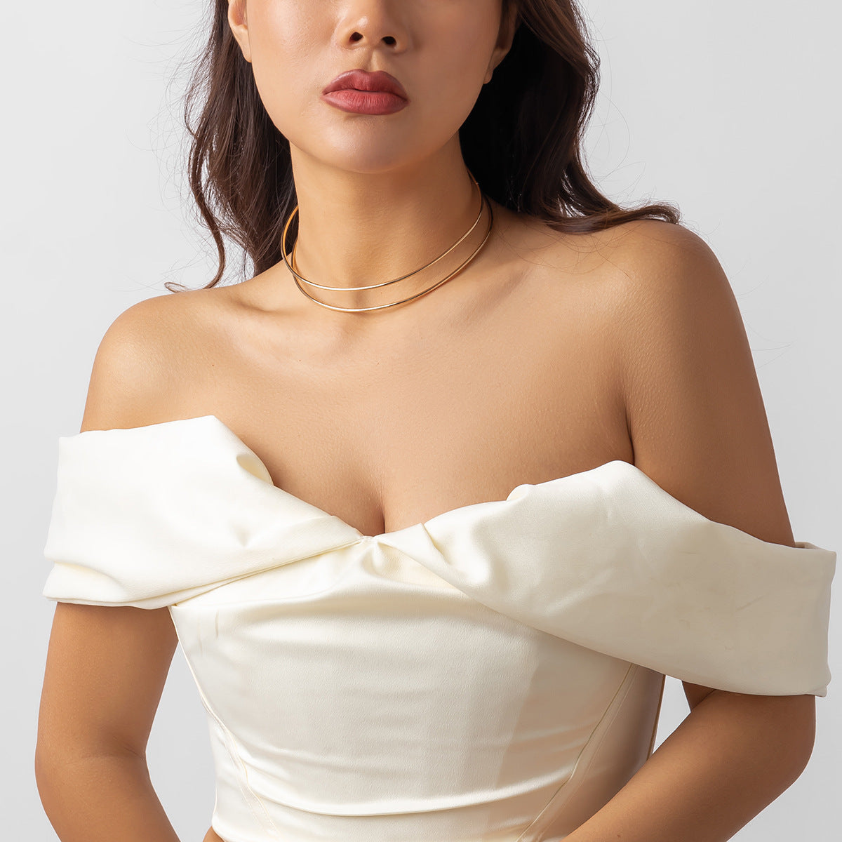 Simple Clavicle Chain Open Line Geometric Neck Ring Metallic