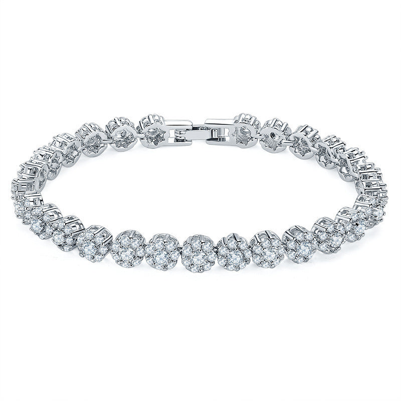 Women's Simple Fashion Hollowed-out Rhinestone Zircon Bracelet