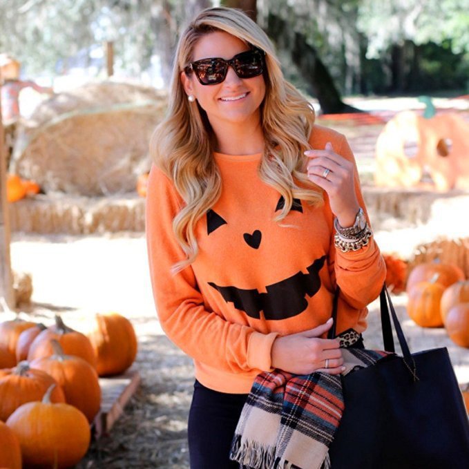 Halloween Pumpkin Sweater – Cozy & Festive