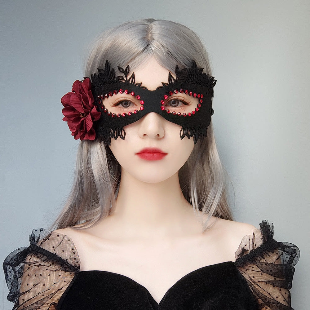 Halloween Masquerade Diamond Mask – Black
