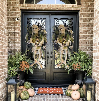 Mummy Skeleton Wreath – Spooky Halloween Decor