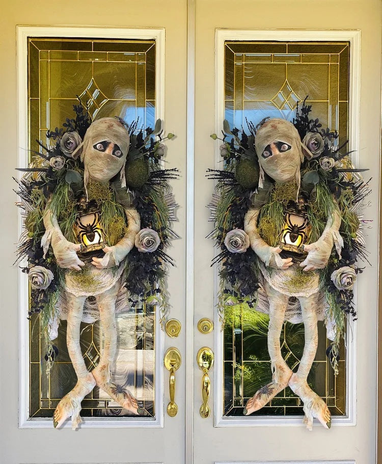 Mummy Skeleton Wreath – Spooky Halloween Decor