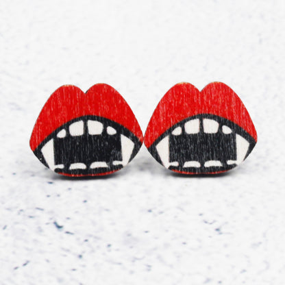 Halloween Bat Stud Earrings – Spooky Chic
