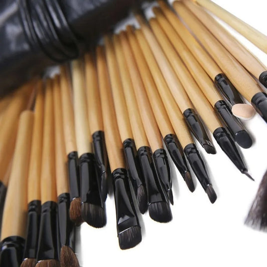 Makeup Brush Set – Pro Wooden Handle Kit(24-Piece)