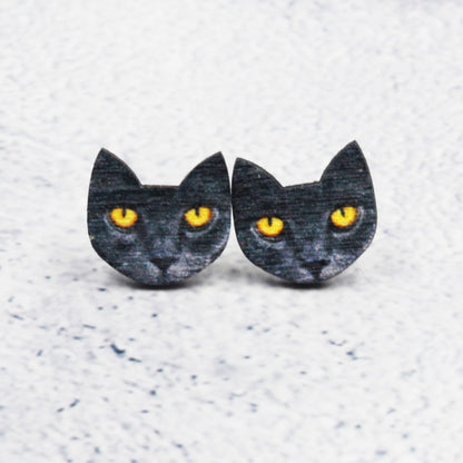 Halloween Bat Stud Earrings – Spooky Chic