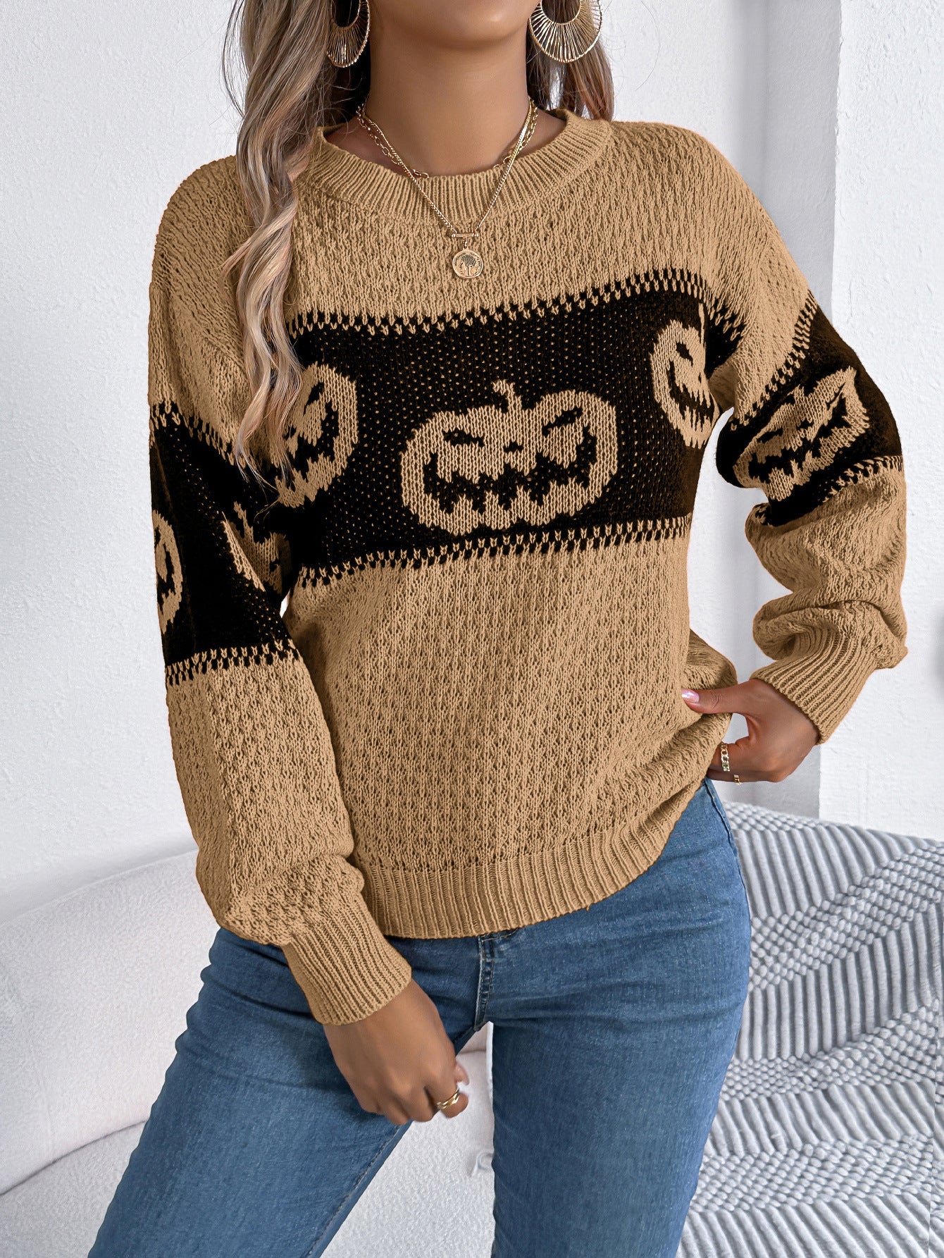 Women’s Halloween Pumpkin Pullover