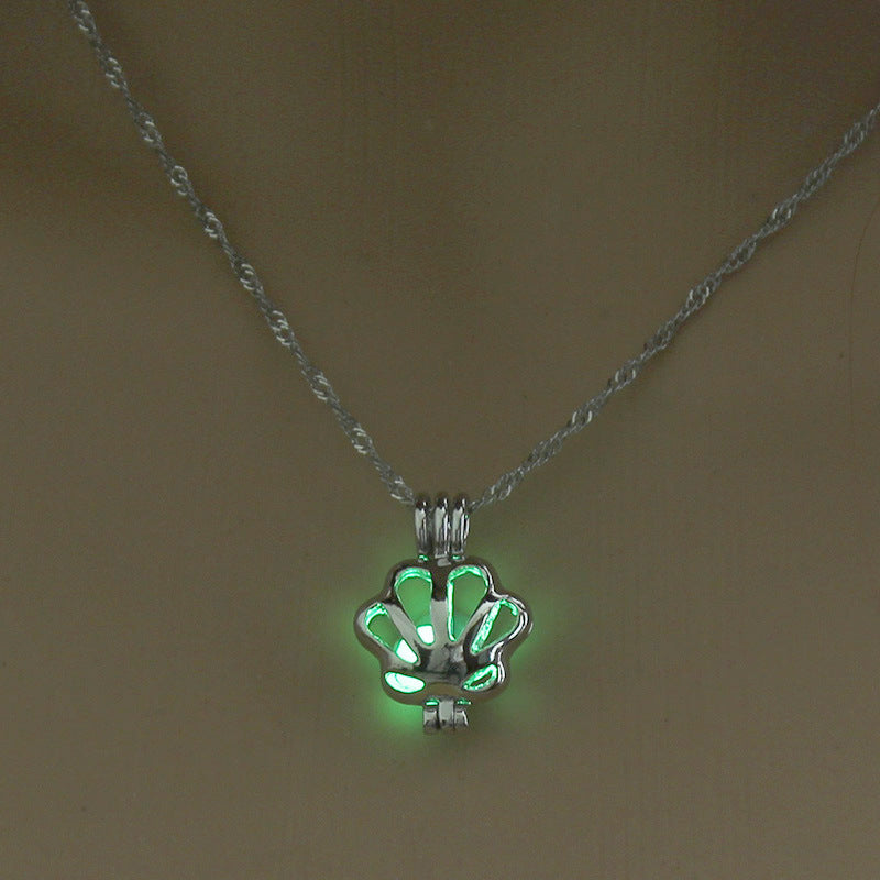 Halloween Luminous Insect Pendant – Women’s Necklace
