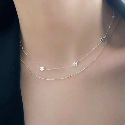 S925 Sterling Silver Small Flower Necklace for Women