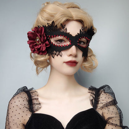 Halloween Masquerade Diamond Mask – Black
